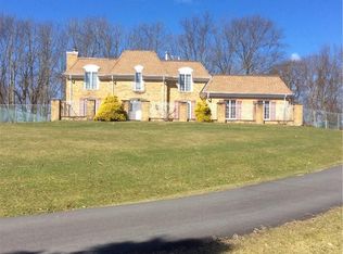 11 Tommy Ln, Port Jervis, NY 12771