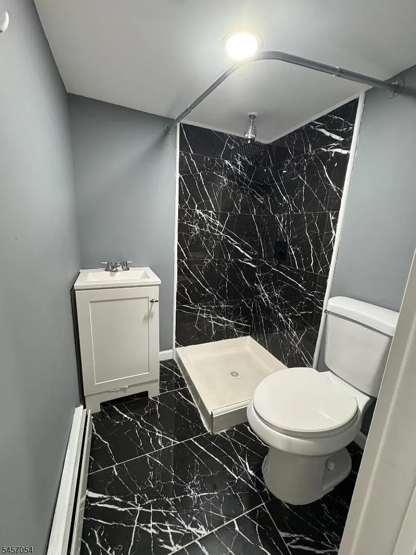 1 bed, 2.0 bath, $1,250 — Photo 2