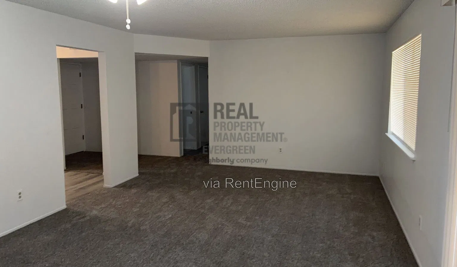 3 bed, 2.0 bath, 1252 sqft, $1,795 — Photo 2