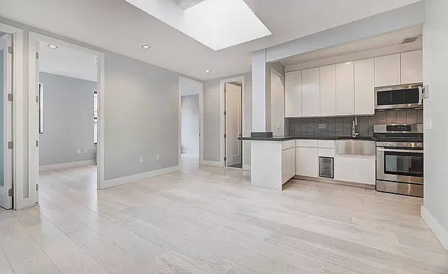 Rented by REAL New York | media 1