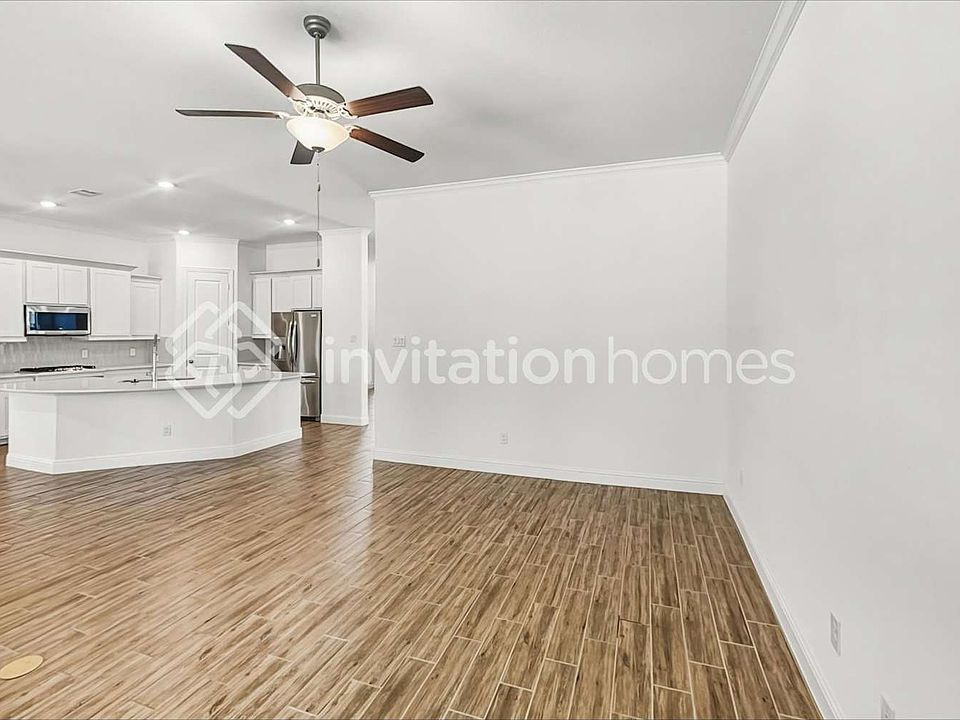 1st image of 23627 Maplewood Ridge Dr