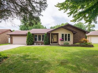 1805 Emerald Ct, Clarksville, IN 47129