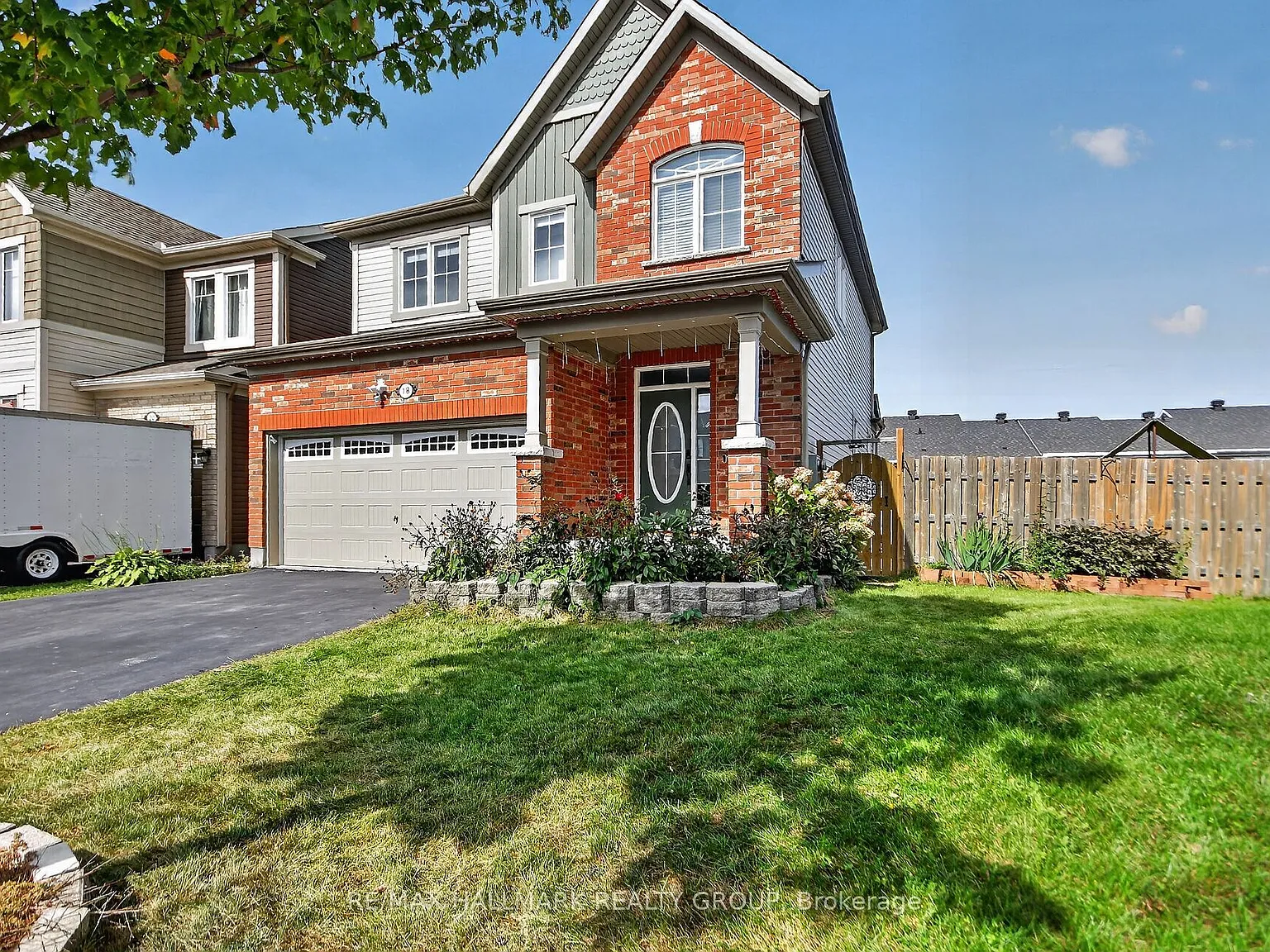 4 bed, $3,400 — Photo 3