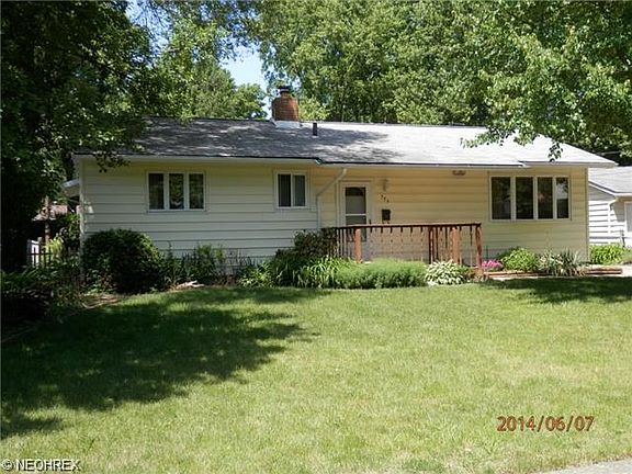 5th image of 372 Fairwood Cir