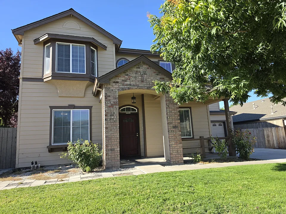 119 Legacy St