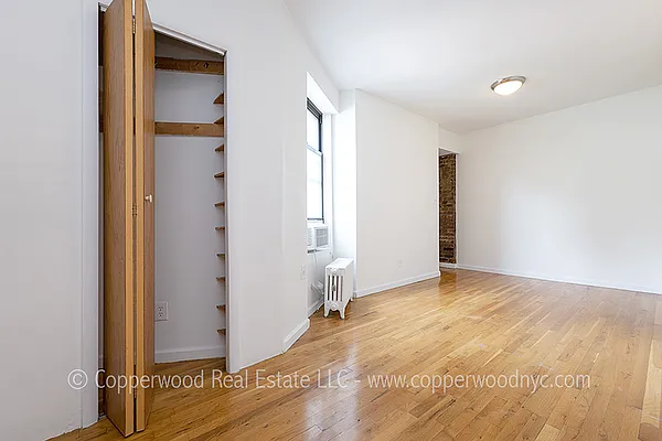 Rented by Copperwood Real Estate | media 12