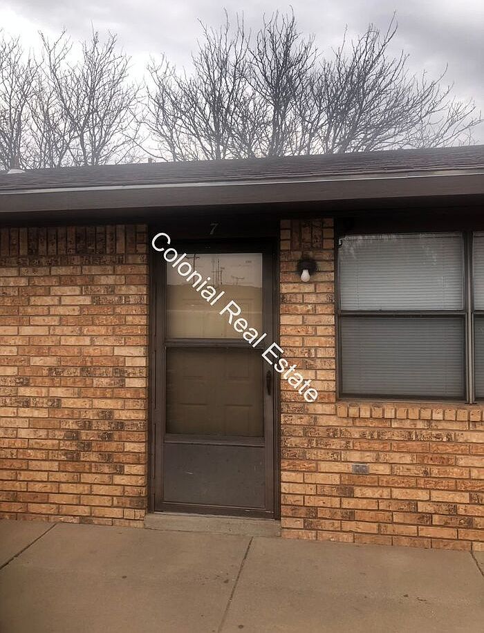 2121 Gladstone St APT 7, Clovis, NM 88101 Zillow