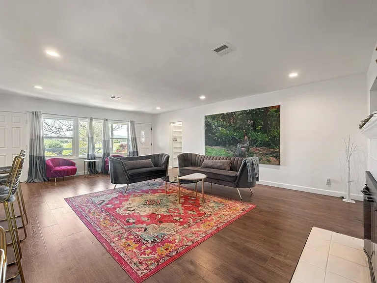 12703 Hatteras St — Photo 37
