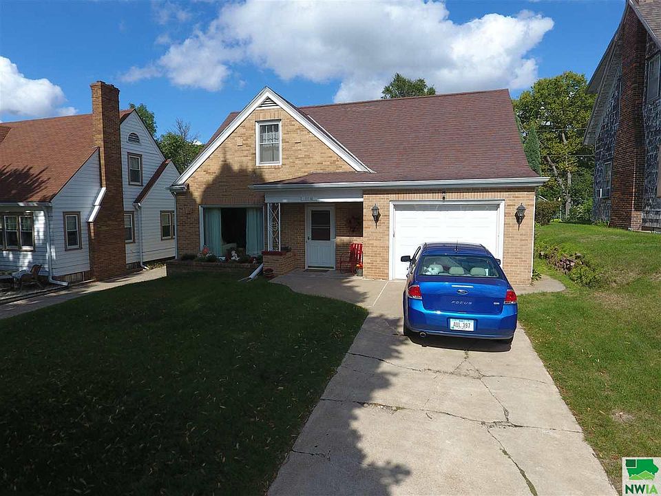 117 W Gilman Ter, Sioux City, IA 51104 Zillow