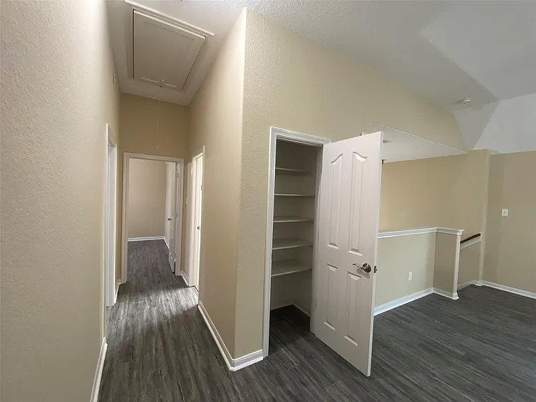 4903 Summer Ridge Dr — Photo 23