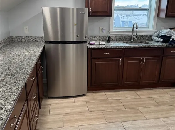 24 Ferry St Floor 3, Everett, MA 02149