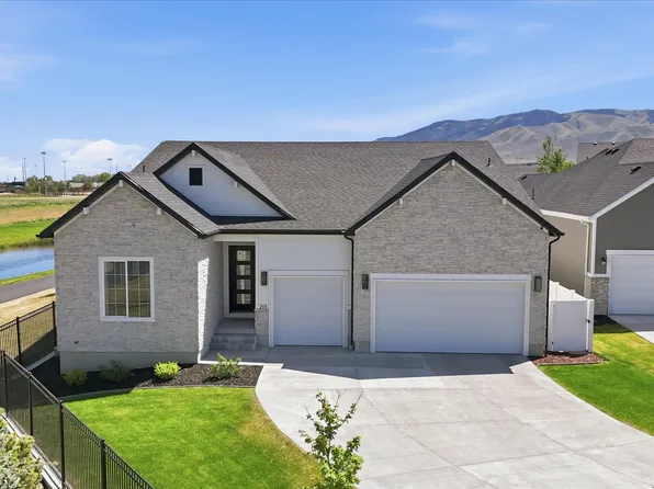 293 E Polaris Dr #101, Saratoga Springs, UT 84045