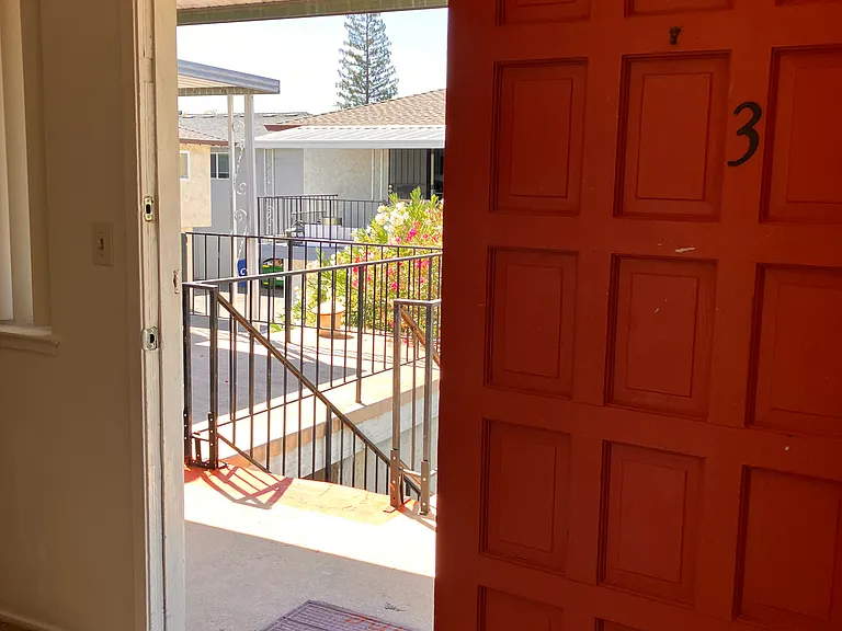 626 Pinewood Dr #3 — Photo 11