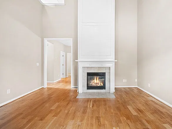 6634 Splashwater Dr — Photo 3