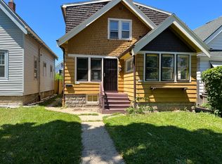 3859 N 21st St, Milwaukee, WI 53206