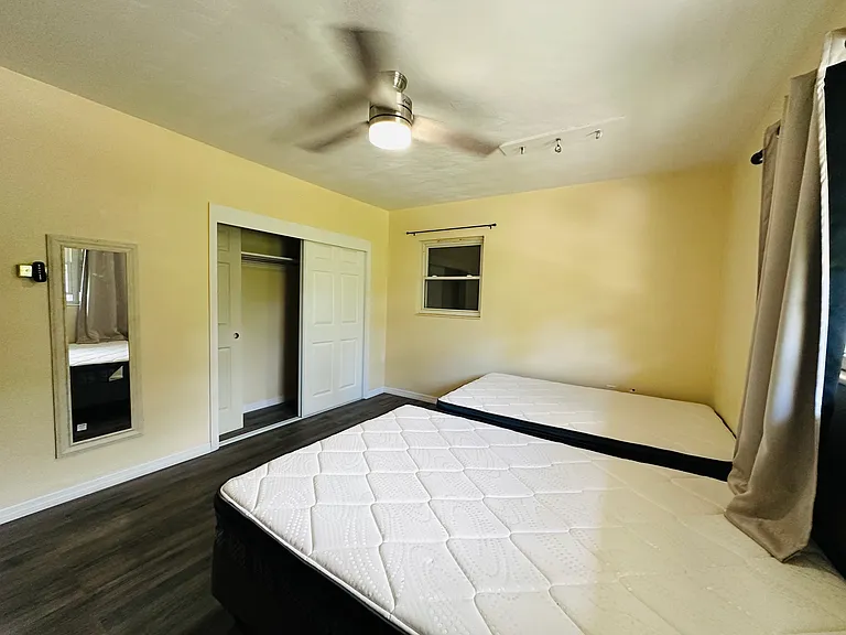 3606 Clark Dr #2 — Photo 3
