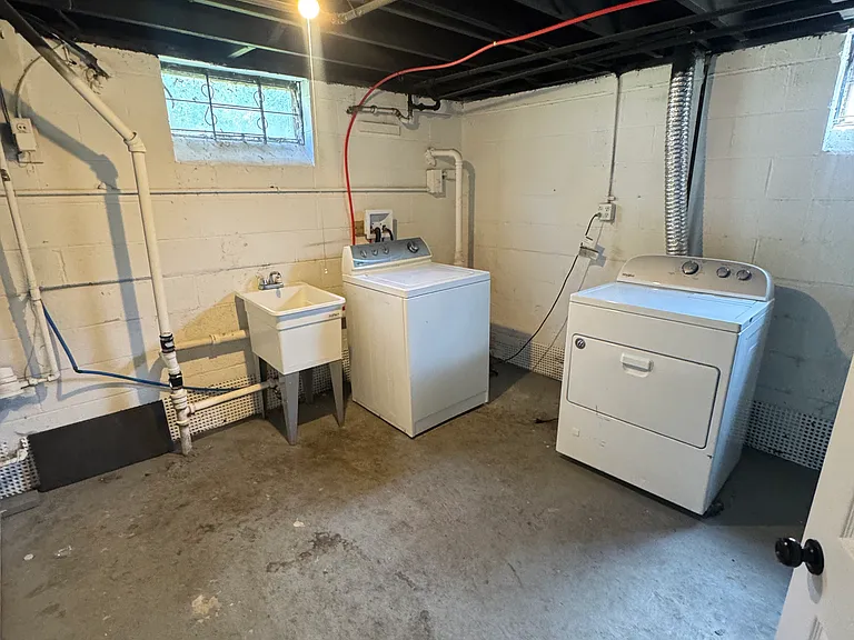 1105 Oklahoma St — Photo 17