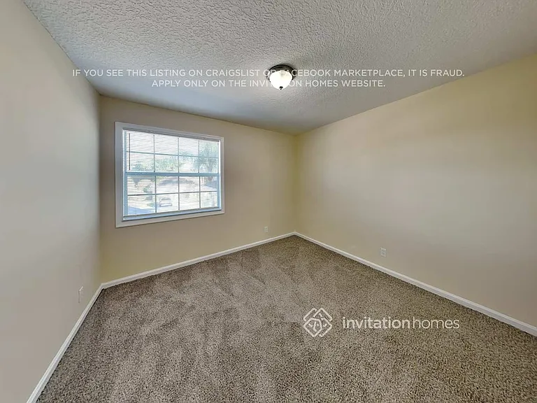 6236 Lansdowne Cir — Photo 13
