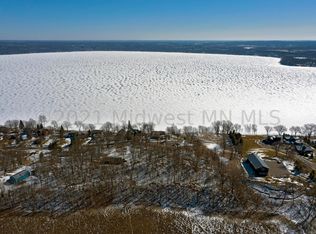 897 White Clover Beach Rd, Detroit Lakes, MN 56501