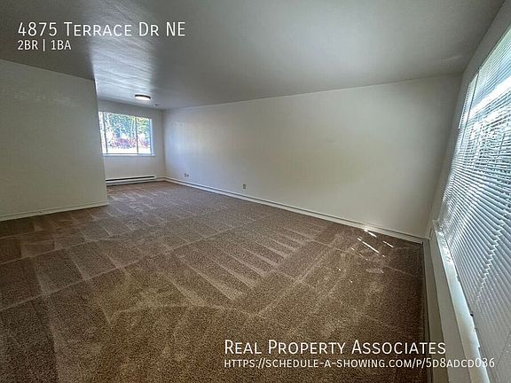 3rd image of 4875 Terrace Dr NE