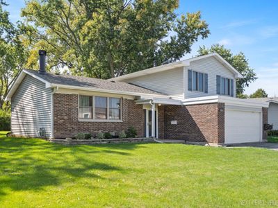 3011 Scenicwood Ln, Woodridge, IL, 60517