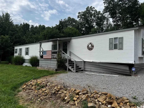 6861 Rockcastle Rd, Cadiz, KY 42211