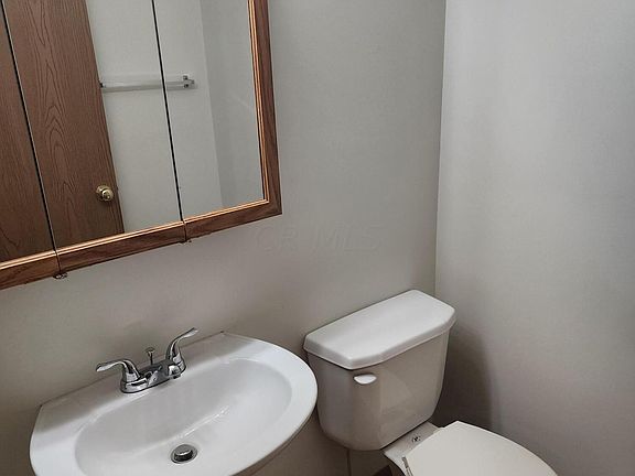 5th image of 2900 Orchard Park