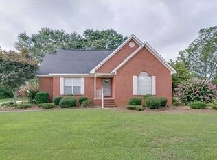 105 Love Dr, Clanton, AL 35045