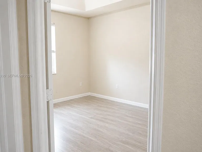11503 NW 89th St #213 — Photo 18