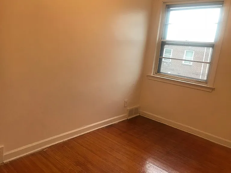 6344 Sylvester St — Photo 4