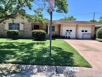219 Barracuda Ave, Galveston, TX, 77550
