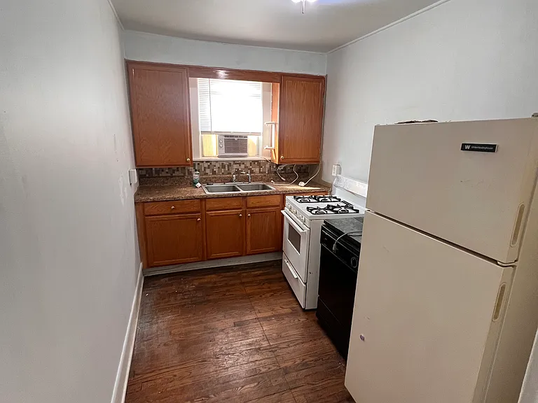 378 Elm Ave SW #2 — Photo 20