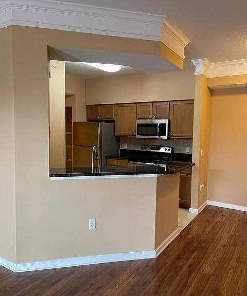 4208 Myrtlewood Cir E #4208 — Photo 4