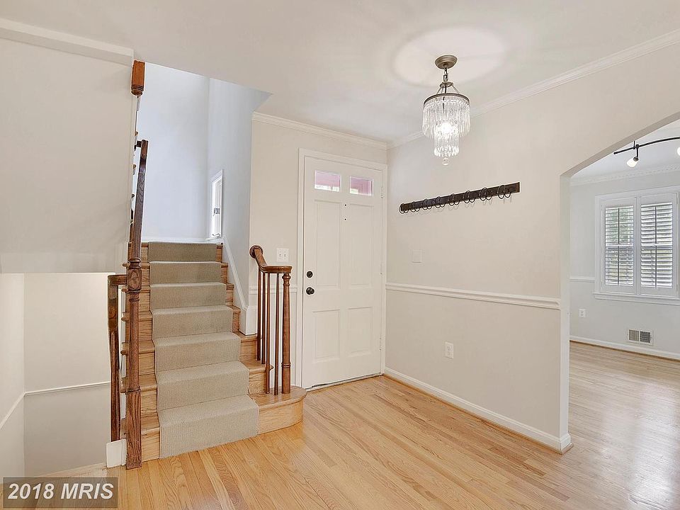 4700 Waverly Ave, Garrett Park, MD 20896 Zillow