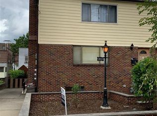 2833 Wellman Ave, Bronx, NY 10461