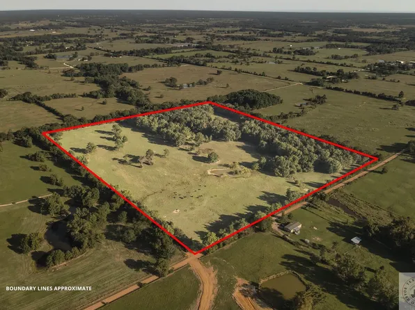 50/A County Road 4319, De Kalb, TX 75559