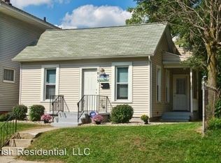 1013 Cedar St, South Bend, IN 46617