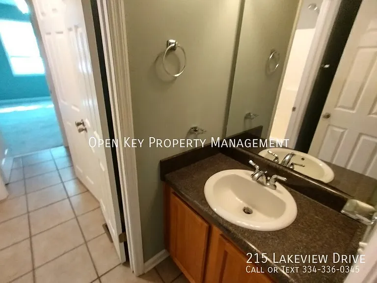 215 Lakeview Dr — Photo 11