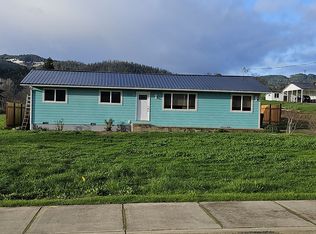 616 E 4th Ave, Riddle, OR 97469