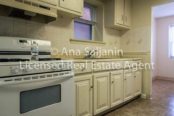 Rented by Horowitz Real Estate | media 71