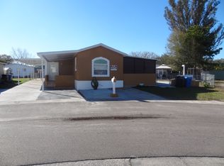9714 Oaks St, Tampa, FL 33635