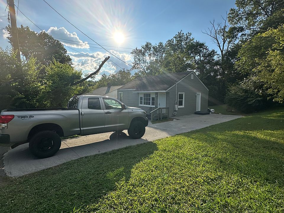 1st image of 2135 Garfield Ave
