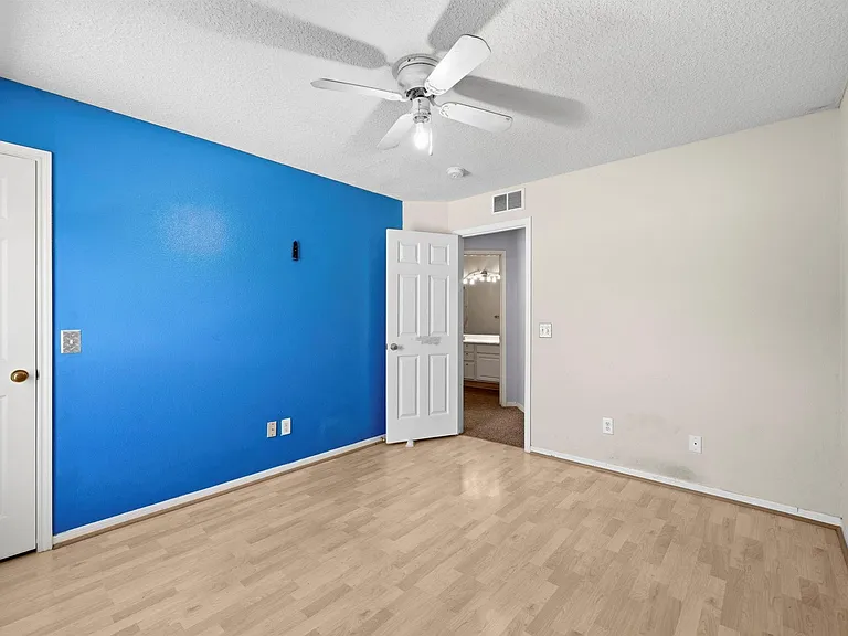 5615 Brigstone Park Dr — Photo 33