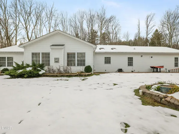 114 Palmetto Ct, Milford, PA 18337