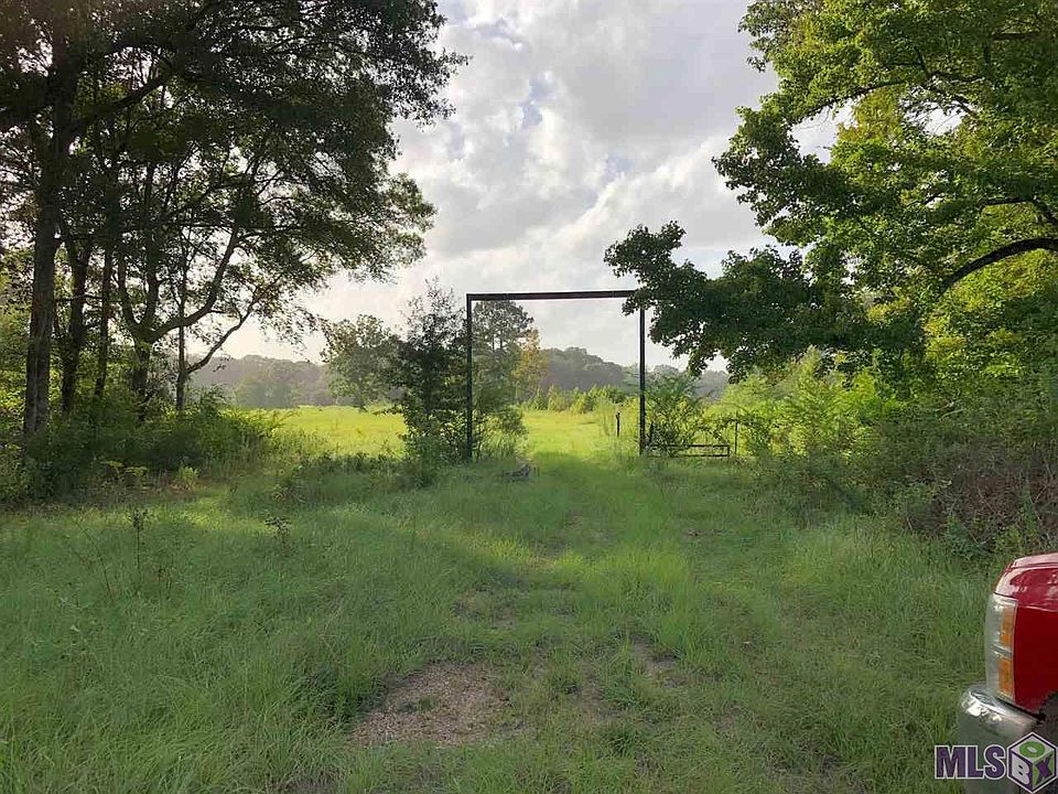 2nd image of 1750 Tommy Whitaker Rd