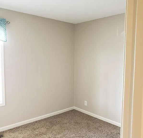 117 Waterford Dr — Photo 13