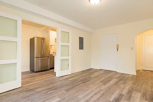 Floor plan 102