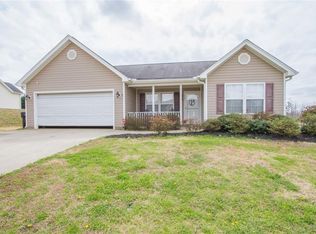 121 Baltic Ave, Anderson, SC 29621