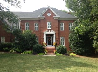 2210 Oakmeade Dr, Charlotte, NC 28270