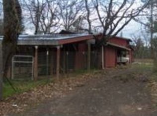 725 Bond Rd, Eagle Point, OR 97524